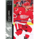 DYLAN LARKIN  řadová 21-22 UD Series 2
